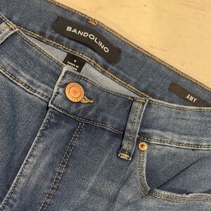 Bandolino Classic Blue Jeans -Amy